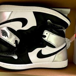 Jordan 1 silver toe